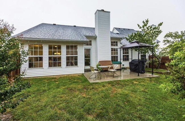 4405 Lotus Ln in Lexington, KY - Building Photo - Building Photo