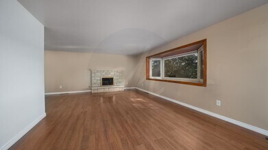 2232 Glenwood Cir in Colorado Springs, CO - Foto de edificio - Building Photo