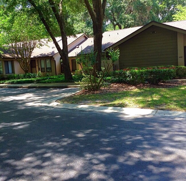 property at 3959 NW 23rd Cir