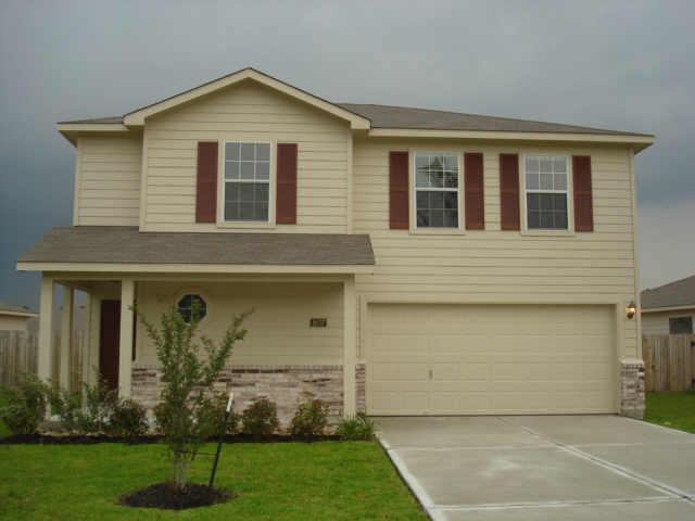 4627 San Jacinto River Dr in Spring, TX - Building Photo