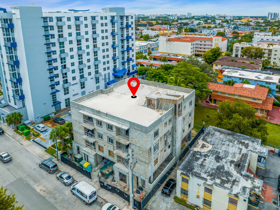 32 NW 14th Ave in Miami, FL - Building Photo