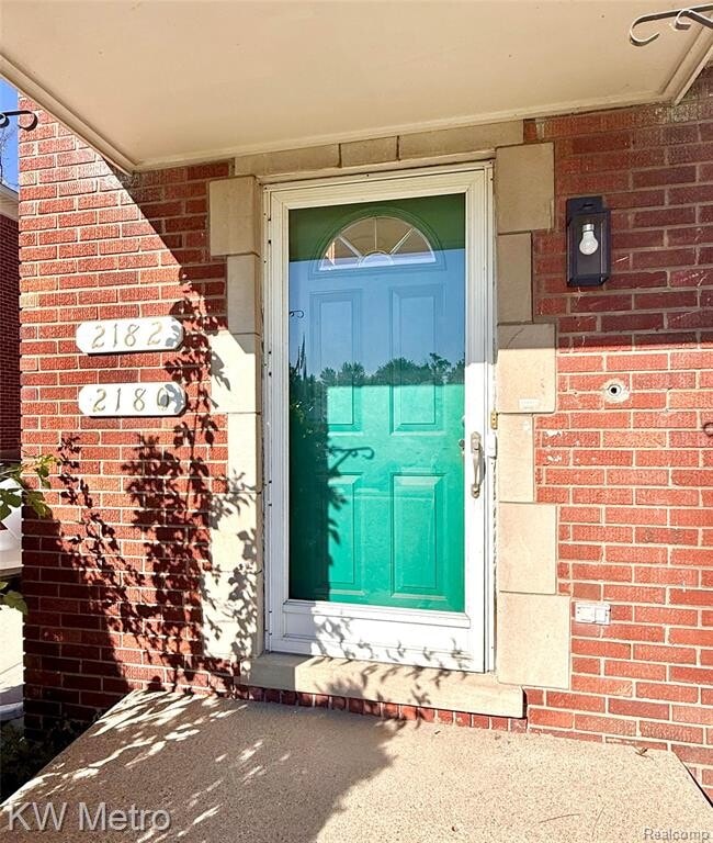 2182 Vernier Rd in Grosse Pointe Woods, MI - Building Photo - Building Photo