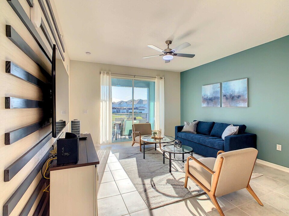 3131 Paradox Cir in Kissimmee, FL - Foto de edificio