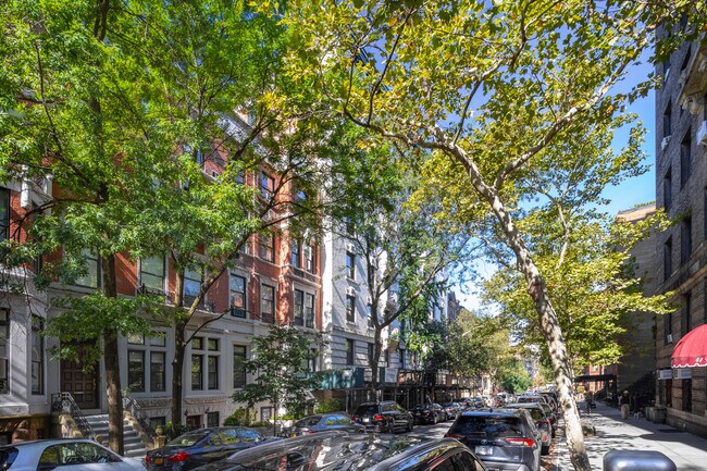 The Lathrop in New York, NY - Building Photo - Building Photo