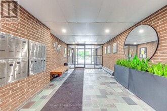 63 Conroy Crescent in Guelph, ON - Building Photo - Building Photo