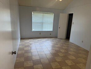 11922 Sulphur Springs Dr in Houston, TX - Building Photo - Building Photo