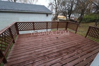 195 Shields St in Burlington, IA - Building Photo - Building Photo