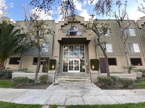 2908 W. Victory in Burbank, CA - Foto de edificio - Building Photo