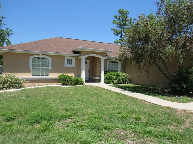 property at 7052 SW 131st Loop