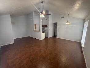 10032 Sharpton Dr in Houston, TX - Building Photo - Building Photo