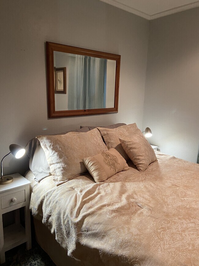 321 E Duffy St in Norman, OK - Building Photo - Building Photo