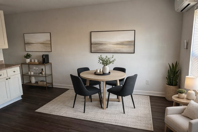 1116 W 39th St in North Little Rock, AR - Building Photo - Building Photo