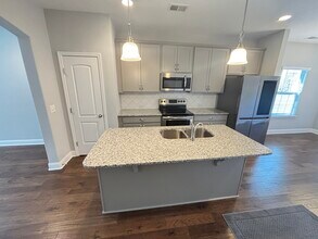 279 Claremont Ct in Gallatin, TN - Foto de edificio - Building Photo