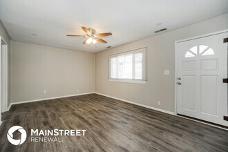 4517 San Jose Ln in Columbus, OH - Foto de edificio - Building Photo