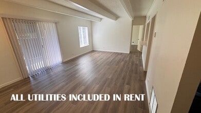 9995 E Harvard Ave, Unit L in Denver, CO - Building Photo - Building Photo
