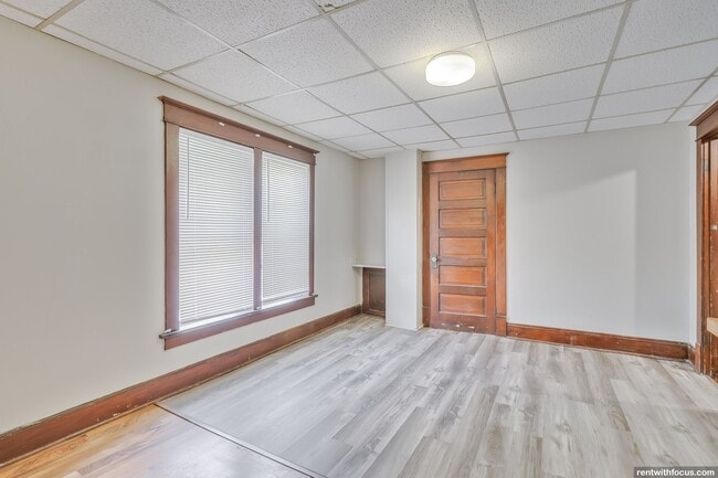 1901 S Jefferson St in Appleton, WI - Building Photo - Building Photo