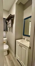 3219 W Cherry St, Unit Studio in Tampa, FL - Building Photo - Building Photo