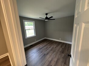 413 Martha Ln in Clarksville, TN - Building Photo - Building Photo