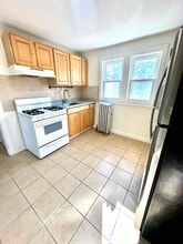 75 Willowdale Ave in Montclair, NJ - Building Photo - Building Photo