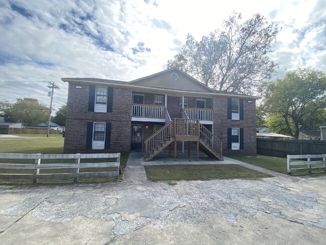 property at 1221 Grant St SE