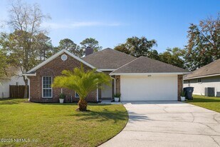 2898 Canyon Falls Dr in Jacksonville, FL - Building Photo