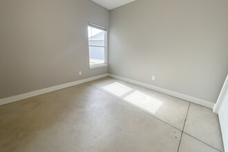 2518-2520 W 55th St N in Wichita, KS - Building Photo - Building Photo