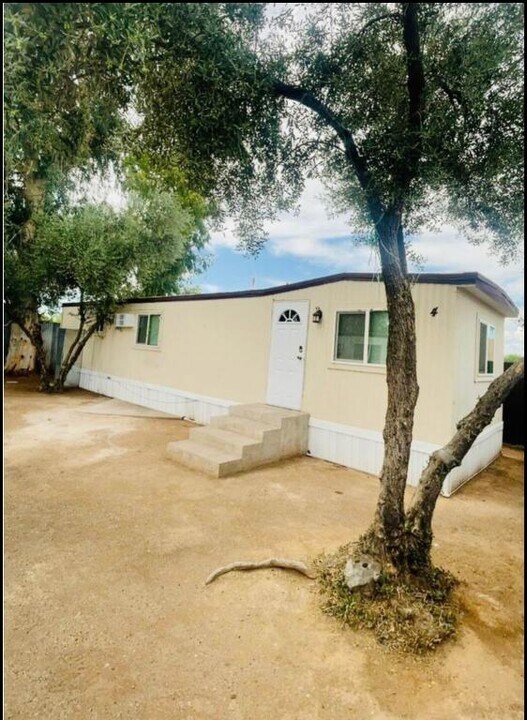 226 W Delano St in Tucson, AZ - Building Photo