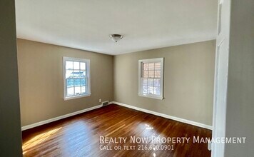 3638 Lindholm Rd in Shaker Heights, OH - Building Photo - Building Photo