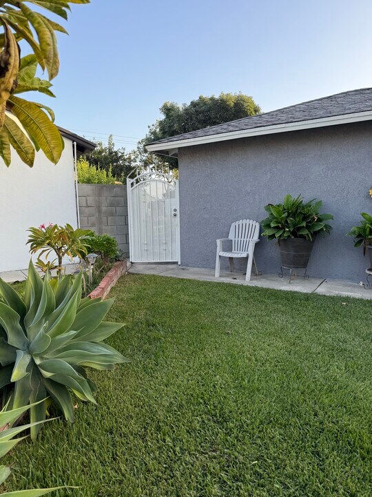 13660 Hartsville St in La Puente, CA - Building Photo