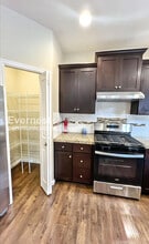 17340 SE Elias Ct in Damascus, OR - Building Photo - Building Photo