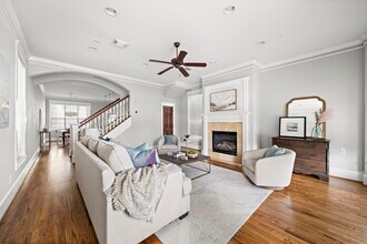 809 W 20th St in Houston, TX - Foto de edificio - Building Photo