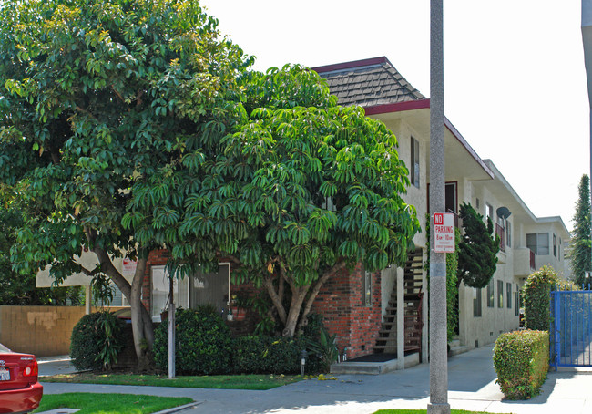 9804 Regent St in Los Angeles, CA - Building Photo - Building Photo