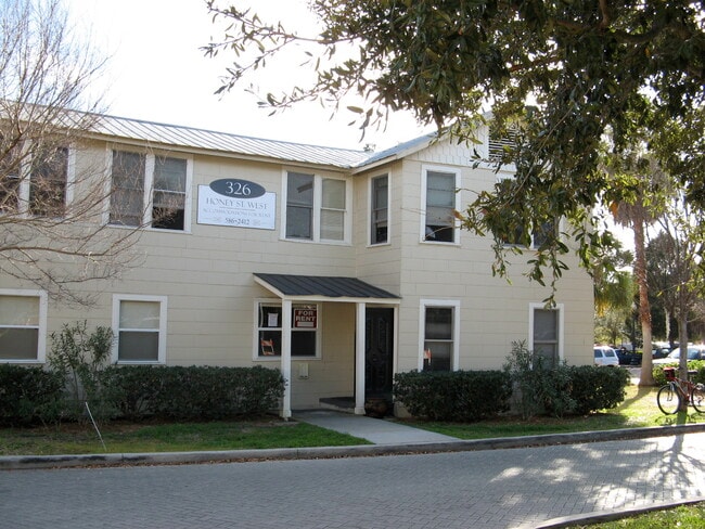 326 W Honey St, Unit 3