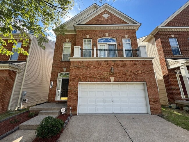 4244 Sonia Ct in Alexandria, VA - Foto de edificio - Building Photo