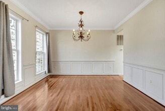 9001 Merlot Ct in Linton Hall, VA - Building Photo - Building Photo