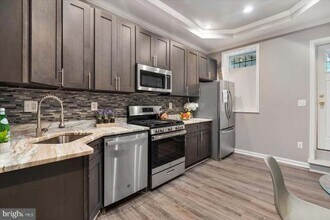 1230 W Lombard St in Baltimore, MD - Building Photo - Building Photo