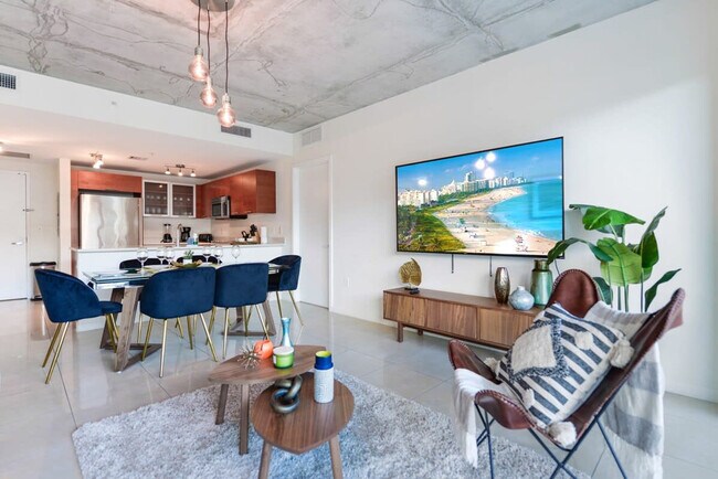 3250 NE 1st Ave, Unit SI FL6-ID1022229P in Miami, FL - Building Photo - Building Photo