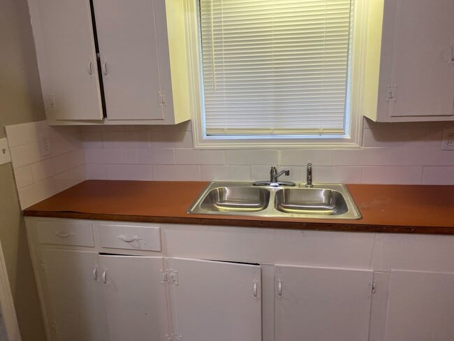 843 Reaves St in Jackson, MS - Building Photo - Building Photo