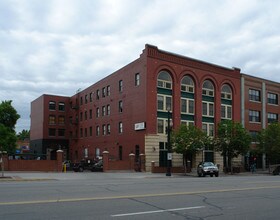 Former Lemon Grass in Salt Lake City, UT - Building Photo - Building Photo