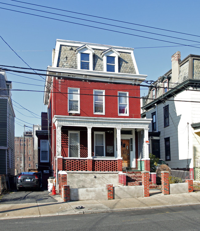 113 Hawthorne Ave in Yonkers, NY - Building Photo - Building Photo