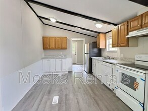 953 Lucky Ln in Huntington, WV - Building Photo - Building Photo