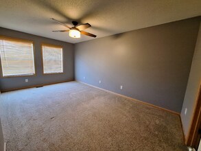 2411 121st Cir NE in Blaine, MN - Building Photo - Building Photo