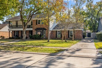 326 Bayou View Dr in El Lago, TX - Building Photo - Building Photo