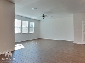 2909 Salvidar Bend in Austin, TX - Building Photo - Building Photo