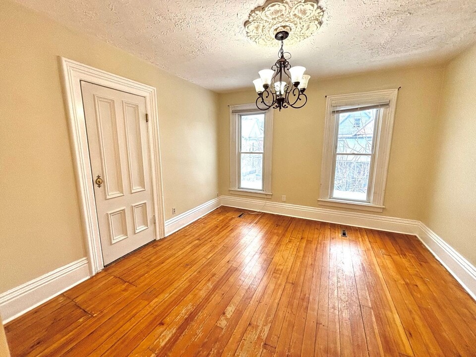 40 Hubbell Park in Rochester, NY - Building Photo