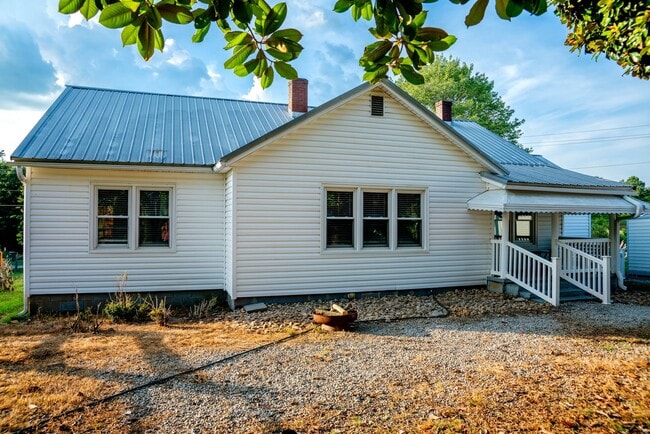 415 Ware Rd in Chesnee, SC - Building Photo - Building Photo