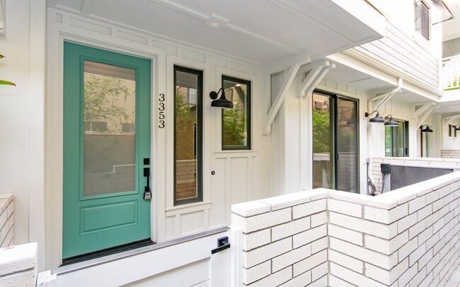 3353 Tyler St in Carlsbad, CA - Building Photo - Building Photo