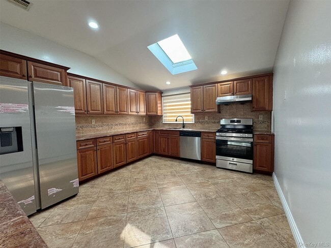 253-12 58th Ave in Queens, NY - Building Photo - Building Photo