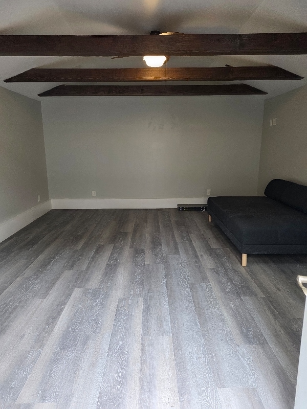 property at 442 Dauphin Ln