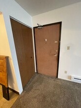 1117 S Cross St in Sycamore, IL - Building Photo - Building Photo